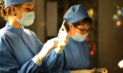 Sát trùng và gây tê