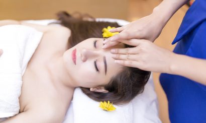 Thoa kem chống nắng