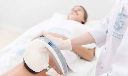 Thực hiện quy trình hút mỡ bắp chân