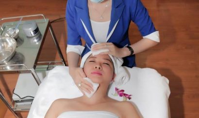 Làm sạch và tẩy tế bào chết